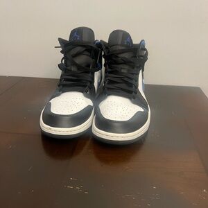 Good shoes barely worn